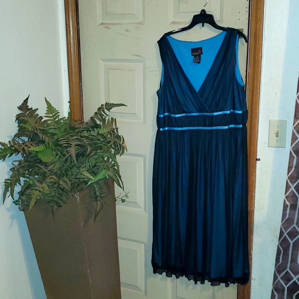 Scarlett dress
